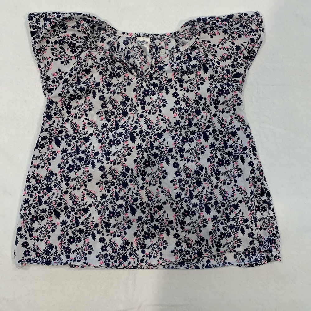 OshKosh B'gosh  girls blouse Size 6! 💕